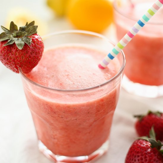 Sparkling Strawberry Lemonade