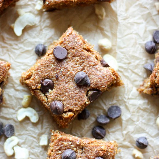 Chocolate Chip Cashew Cookie Bars