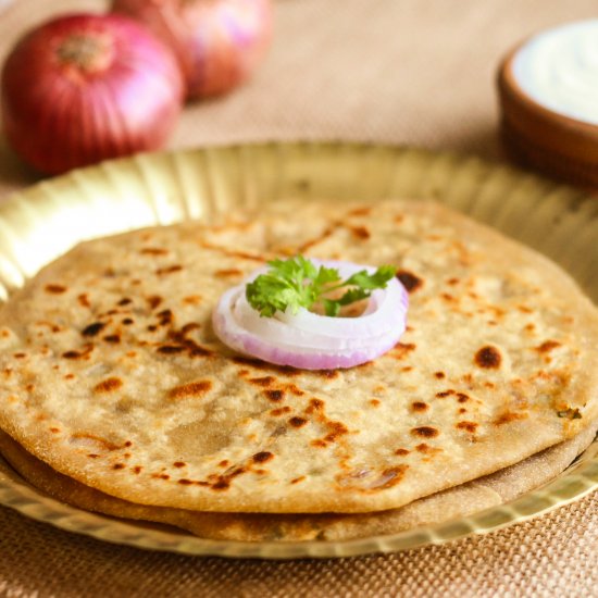 Aloo Pyaz Paratha