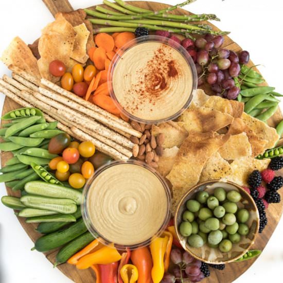 Simple DIY Hummus Platter