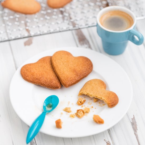 Spelt Ginger Biscuits