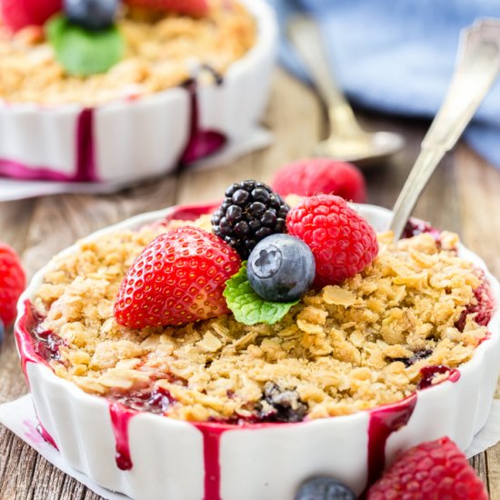 Mixed Berry Crisp