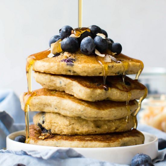 Blueberry Smoothie Pancakes