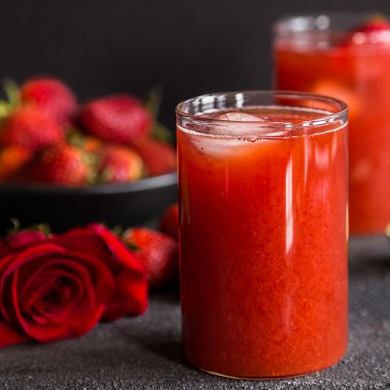 Strawberry Rose Iced Tea