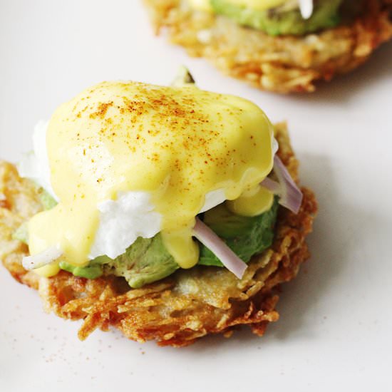 Hahsbrown Avocado Eggs Benedict