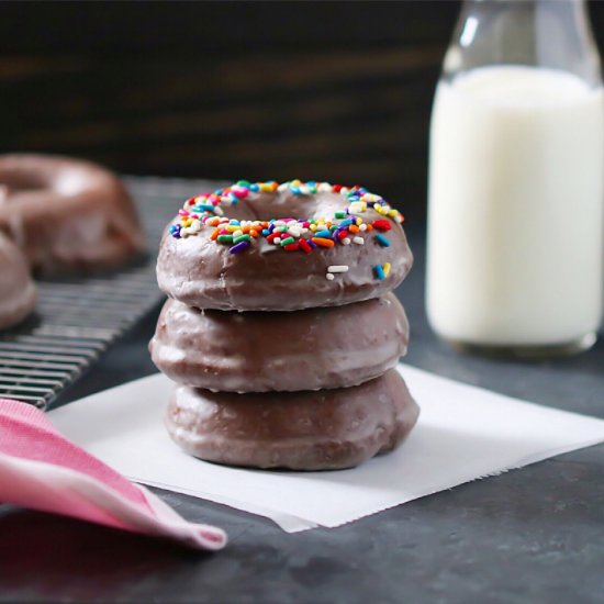 Double Chocolate Cake Donuts