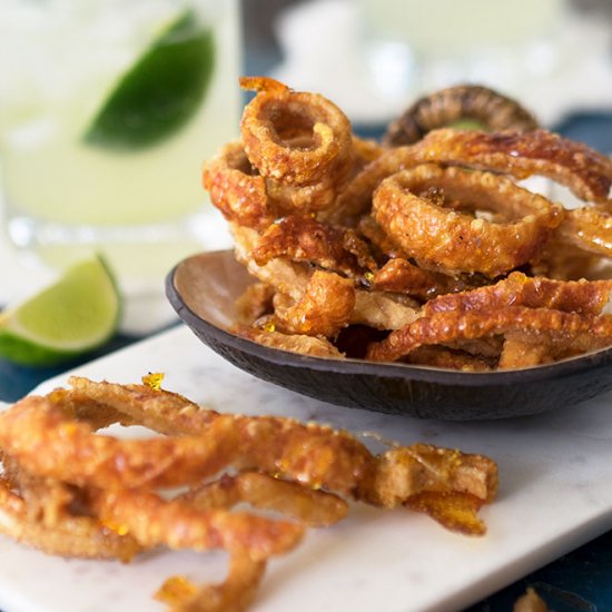 Pork Scratchings with toffee & salt