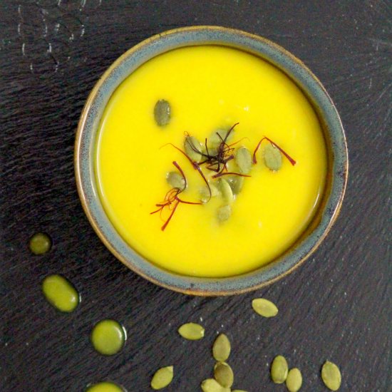 Saffron and Roasted Pumpkin Soup