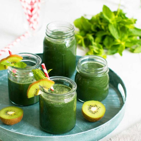 Tropical Green Smoothie