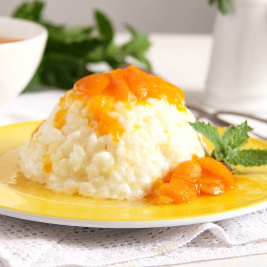 Rice Pudding with Apricot Sauce