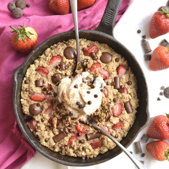 Strawberry Chocolate Chip Cake