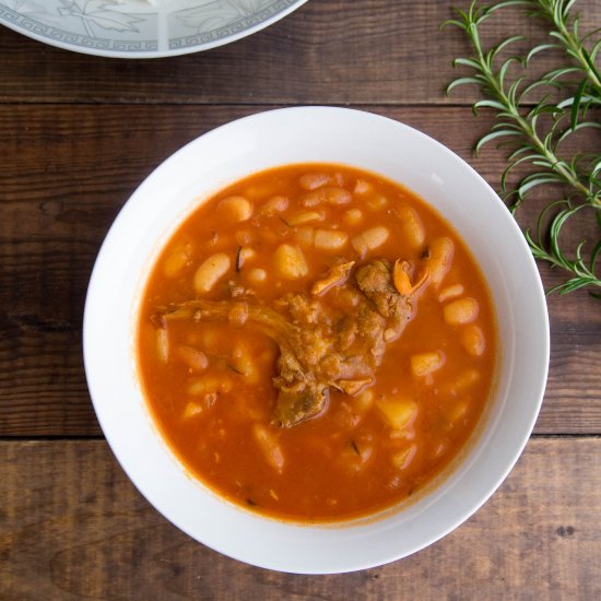 Middle Eastern White Beans and Meat