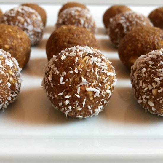 Raw Carrot Cake Bites