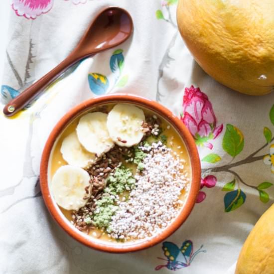 Vegan Mango Smoothie Bowl