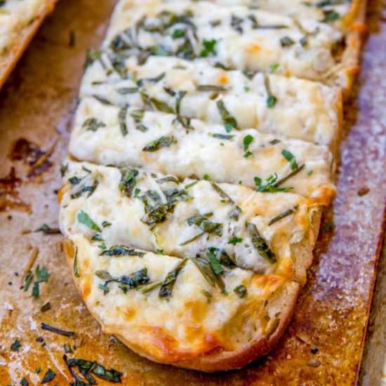 Spinach Artichoke Dip Cheesy Bread