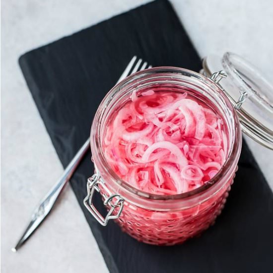 How to Pickle Red Onions