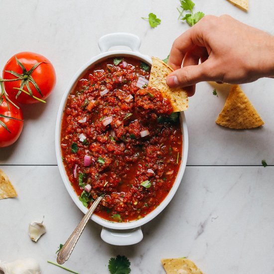 Easy Red Salsa in 10 Minutes!