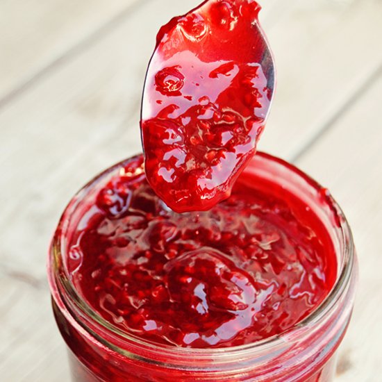 Easy Raspberry Sauce