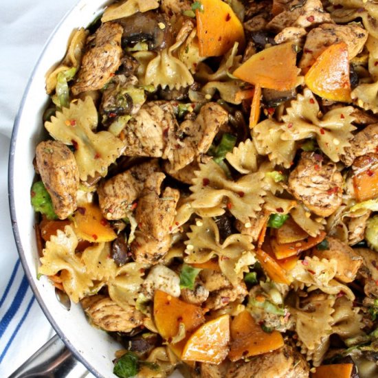 Balsamic Chicken, Pasta and Veggies