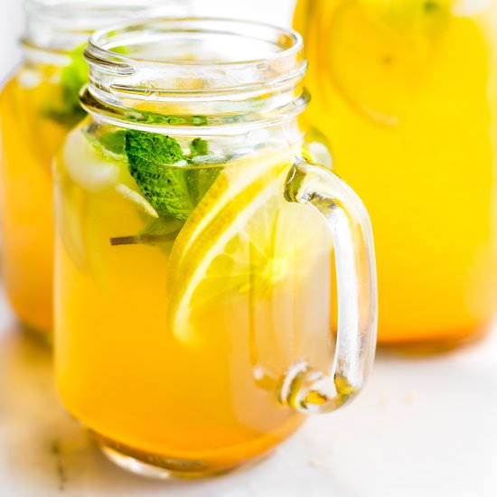 Zingy Turmeric Ginger Lemonade