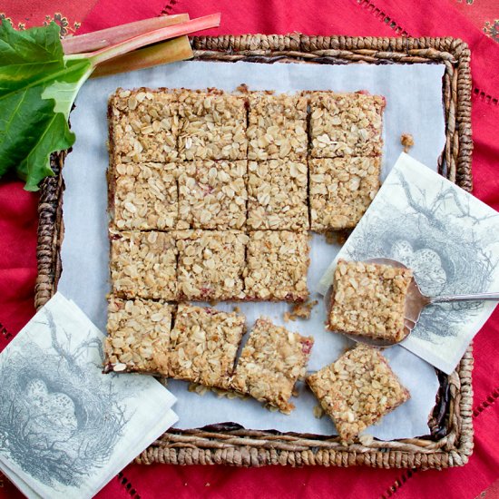 Rhubarb-Strawberry Oat Squares