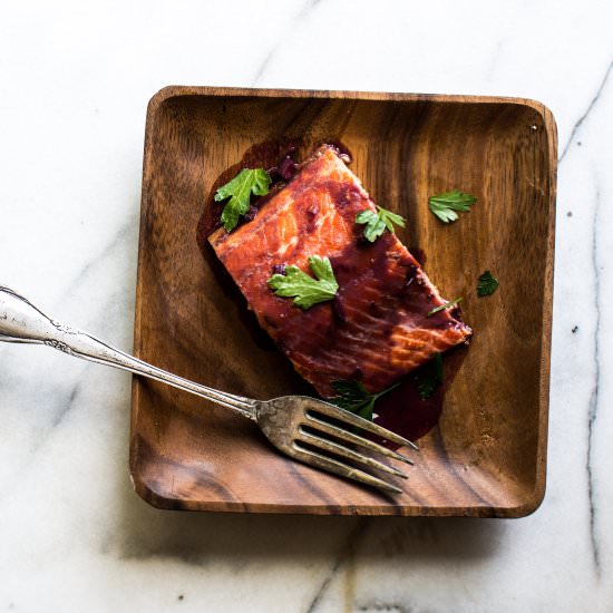 Grilled Salmon with Red Wine Sauce