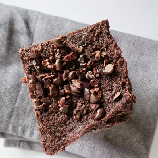 Fudgy Vegan Quinoa Brownies