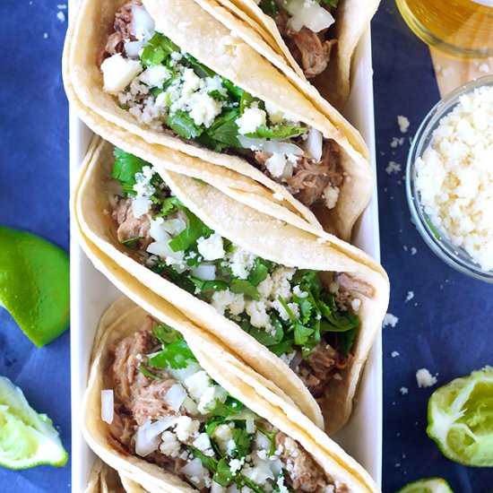 Slow Cooker Carnitas Pork Tacos