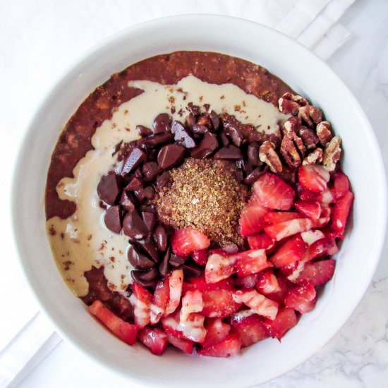 Chocolate Tahini Oats with Maca