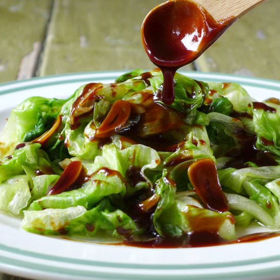 Lettuce with Oyster Sauce