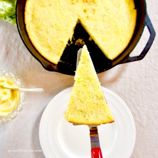 Savory Spicy Skillet Cornbread