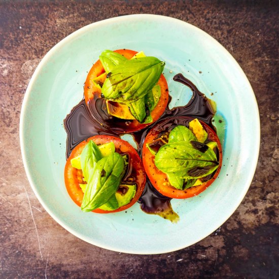 Avocado Caprese Salad