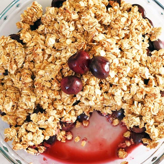 Vegan Cherry Crumble