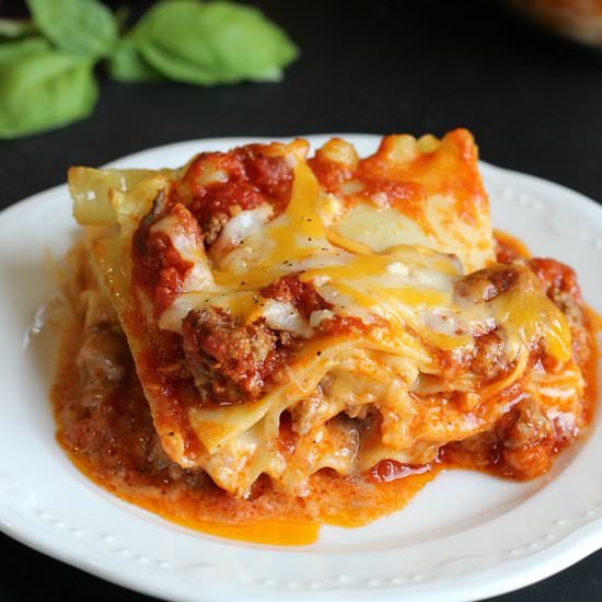 Classic Meat Sauce Lasagna