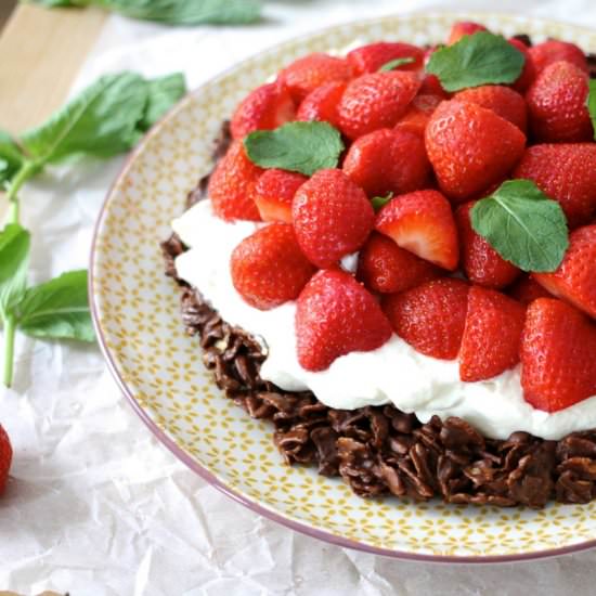 No Bake Strawberry Cake