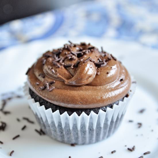 Vegan Dark Chocolate Cupcakes