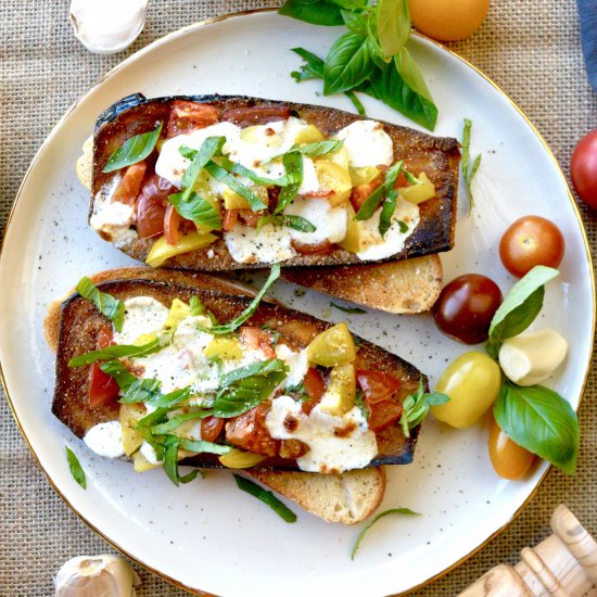 Caprese Bruschetta