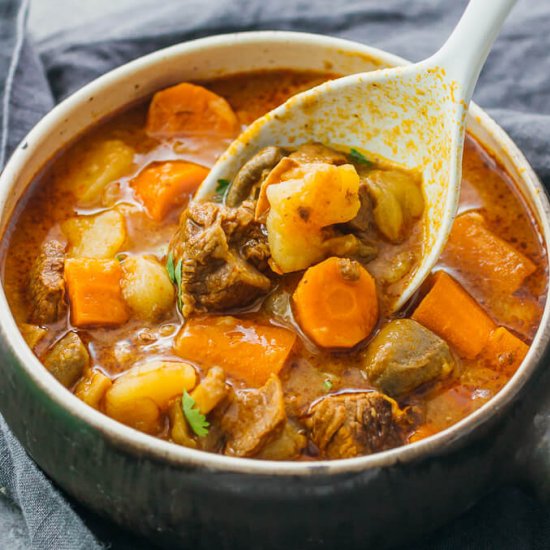 Instant pot beef stew with potatoes