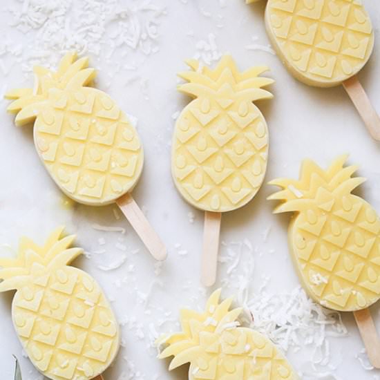 Coconut Rum Pineapple Pops