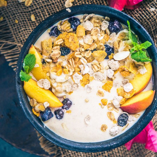 Peach Oats Smoothie Bowl