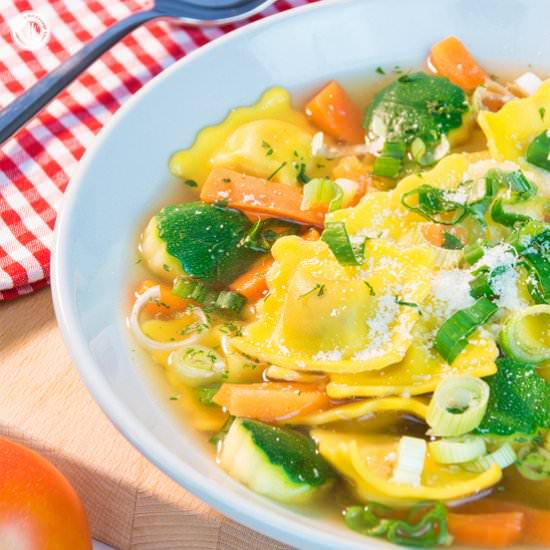 Ravioli Soup with Vegetables