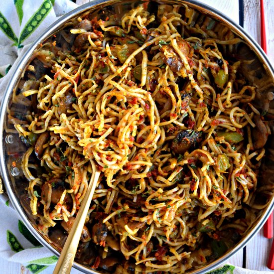 Sun Dried Tomato Pesto Pasta