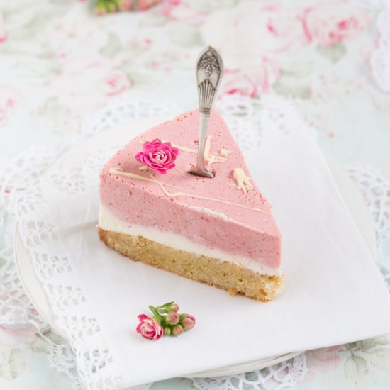 Strawberry Mascarpone Cake