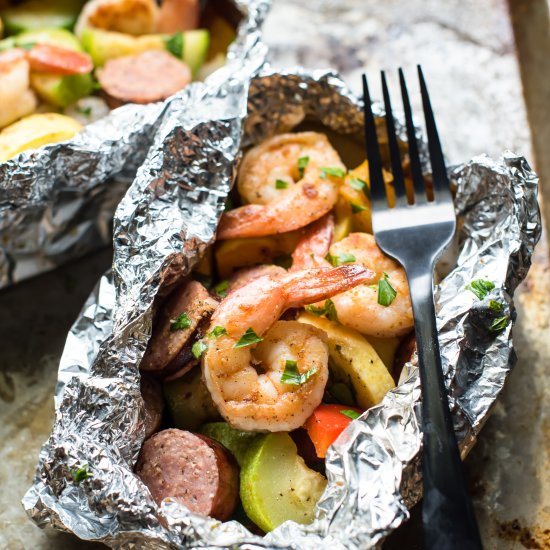 Cajun Shrimp & Veggie Foil Packs