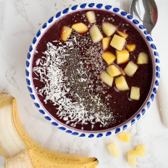 Blackberry Smoothie Bowl