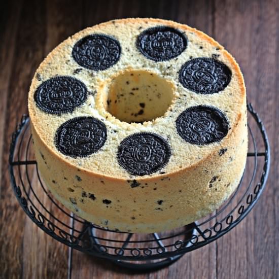 Oreo Chiffon Cake