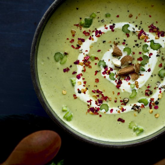 Insanely Delicious Broccoli Soup