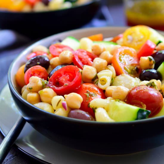 Mediterranean Chickpea Salad