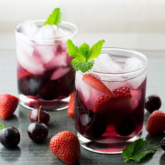 Red Wine Spritzer with Cherries