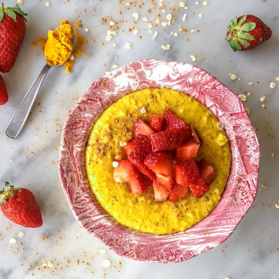 Creamy Turmeric Porridge